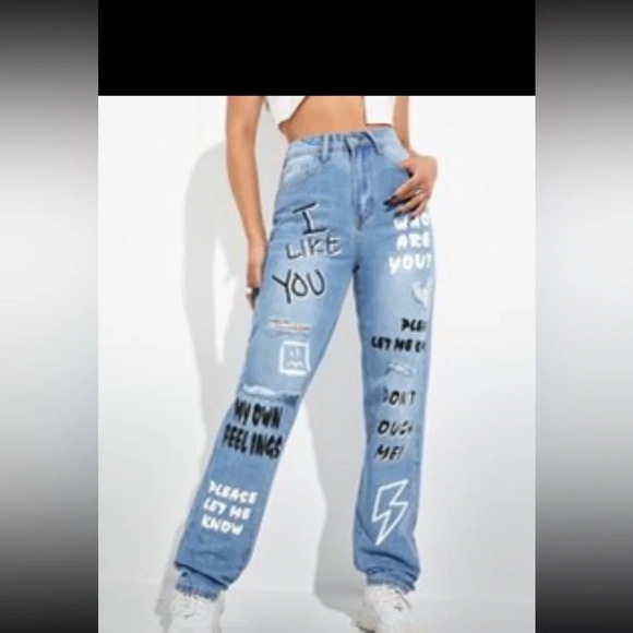 Shein Slogan Graphic Ripped Jeans Woman's Size XS - Picture 5 of 5